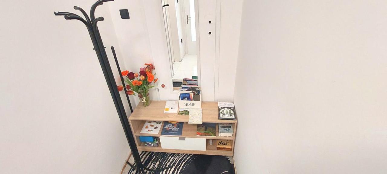 Jo-Ma Apartma - Safe Parking ลูบลิยานา ภายนอก รูปภาพ